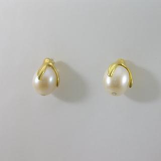 Χρυσά σκουλαρίκια Κ14 με μαργαριτάρια  270Σ1Χ  Βάρος:2.1gr